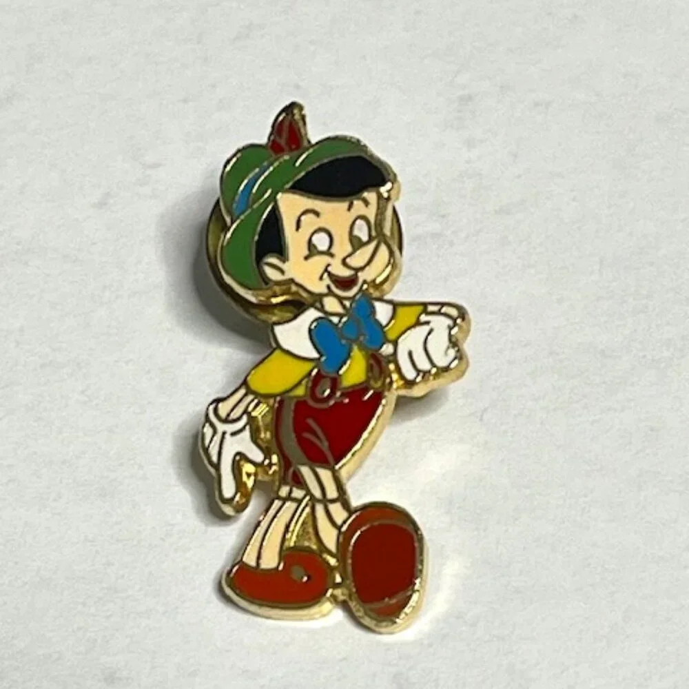 VTG Disney Pinocchio Walking Lapel Hat Vest Pin Gold Tone 1.25
